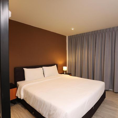 Studio F Sukhumvit Bangkok Kültér fotó