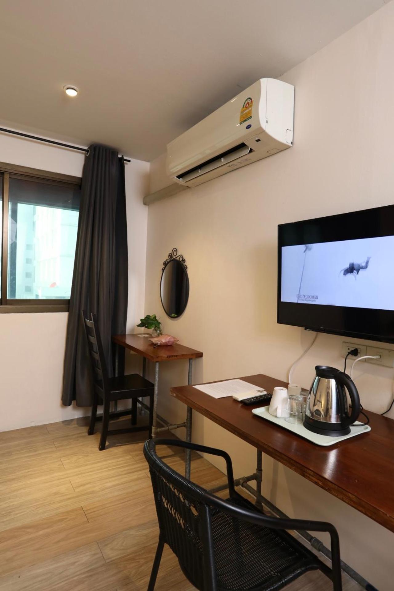 Studio F Sukhumvit Bangkok Kültér fotó