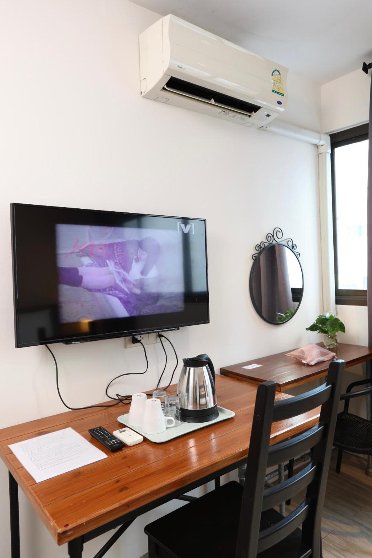 Studio F Sukhumvit Bangkok Kültér fotó