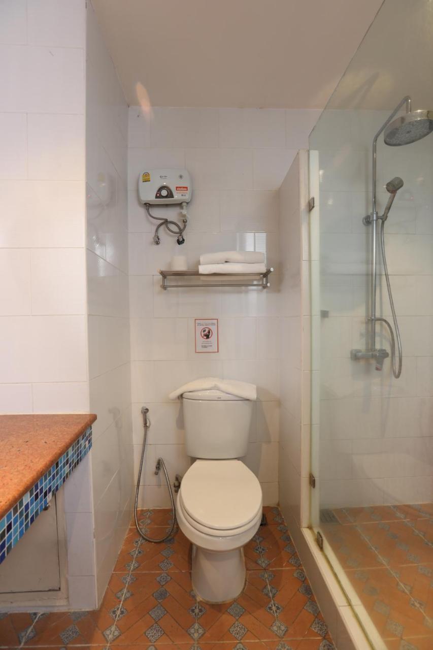 Studio F Sukhumvit Bangkok Kültér fotó